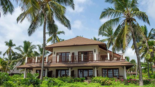 breezes beach club and spa exterior