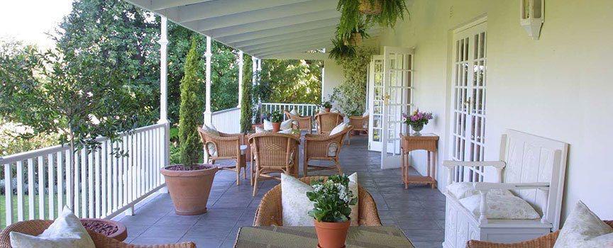rosenhof country house patio