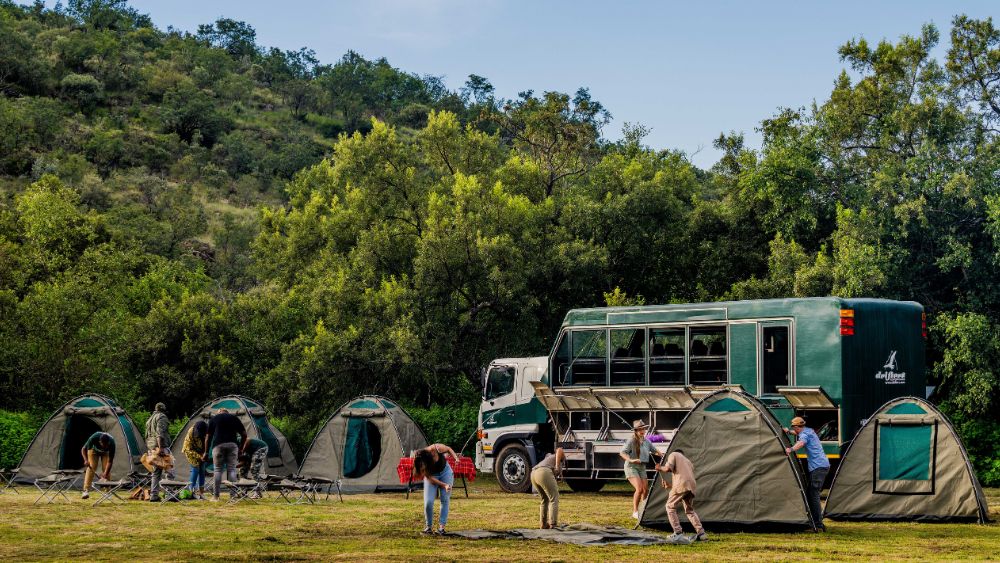 drifters custom adventure truck/custom adventure truck at camping set up